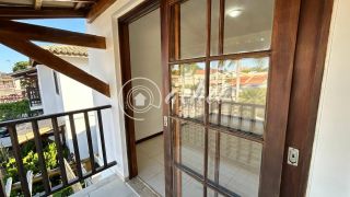 Casa 3 suítes dentro de condomínio em Vilas do Atlântico