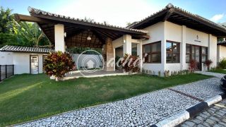 Casa 3 suítes dentro de condomínio em Vilas do Atlântico