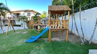 Casa 3 suítes dentro de condomínio em Vilas do Atlântico