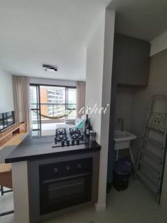 Apartamento 2 Quartos (1 Suíte) Frente Mar no Beach Class Jaguaribe