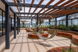 Apartamento 2 Quartos (1 Suíte) Frente Mar no Beach Class Jaguaribe