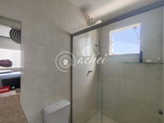 Casa de Alto Padrão à Venda no Miragem