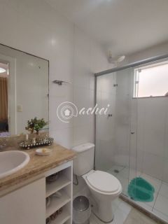 Casa de Alto Padrão à Venda no Miragem