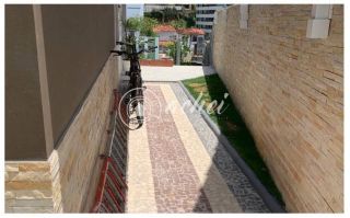 Casa de alameda, 3 suítes no caminho das árvores