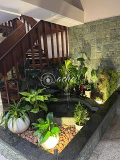 Casa de alameda, 3 suítes no caminho das árvores