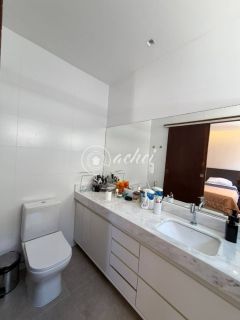 Casa em condomínio fechado com 5 quartos, piscina privativa e terreno de 400m² em Buraquinho, Lauro de Freitas