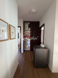 Casa em condomínio fechado com 5 quartos, piscina privativa e terreno de 400m² em Buraquinho, Lauro de Freitas