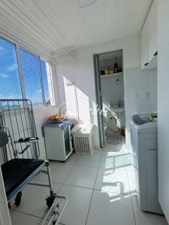 Apartamento 3/4 à venda em Buraquinho - Sendo 1 suite - Vita Felice