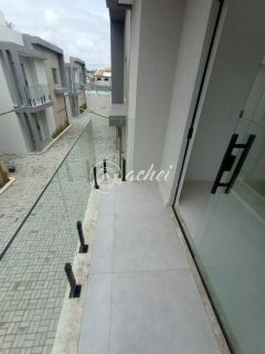 Casa 4 quartos frente à Praia de Ipitanga