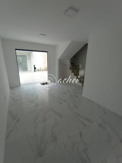 Casa 4 quartos frente à Praia de Ipitanga