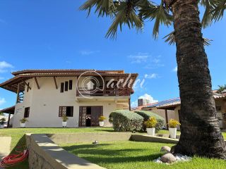 Casa à venda com quarto térreo