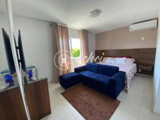 Casa à venda em condomínio clube – Priscila Dutra