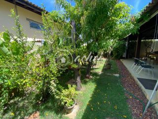 Casa à venda em condomínio clube – Priscila Dutra