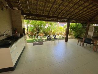 Casa à venda em condomínio clube – Priscila Dutra