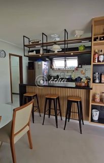 Casa moderna 4/4, finamente decorada, energia solar, Condomínio com infraestrutura completa.