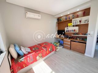 Casa de Condomínio  4/4 e  2 suítes  Busca Vida (Abrantes)