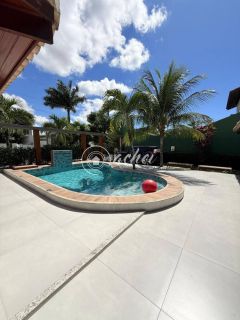 Casa de Condomínio  4/4 e  2 suítes  Busca Vida (Abrantes)