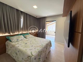 Casa de Condomínio  4/4 e  2 suítes  Busca Vida (Abrantes)