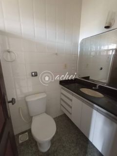 Exclusividade em Alameda Fechada: Casa com 3 Suítes e Lazer Privativo em Vilas do Atlântico