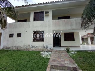 Exclusividade em Alameda Fechada: Casa com 3 Suítes e Lazer Privativo em Vilas do Atlântico