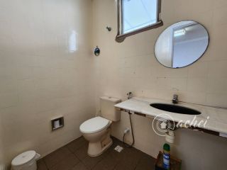 Casa Térrea em Vilas do Atlântico: 3 Suítes, Piscina e Área gourmet