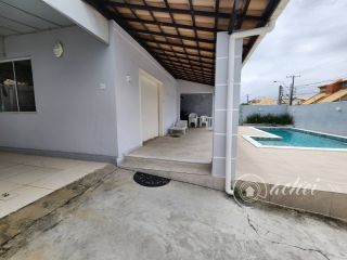 Casa Térrea em Vilas do Atlântico: 3 Suítes, Piscina e Área gourmet