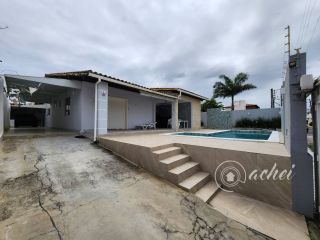 Casa Térrea em Vilas do Atlântico: 3 Suítes, Piscina e Área gourmet