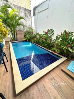 Casa 4/4 em Condomínio Fechado à Venda em Buraquinho