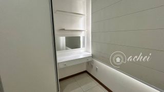 Apartamento 3/4 sendo 1 suíte e 2 duas vagas em Laura de Freitas