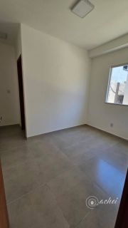 Casa Duplex à Venda – 4 Quartos | Suíte no Térreo | Nascente