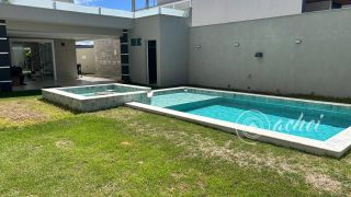 Residência de Alto Padrão com 3 Suítes, Piscina e Área Gourmet