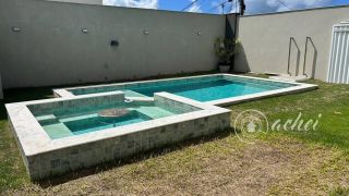 Residência de Alto Padrão com 3 Suítes, Piscina e Área Gourmet