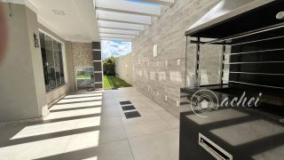 Residência de Alto Padrão com 3 Suítes, Piscina e Área Gourmet