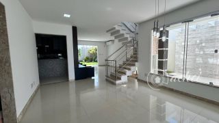 Residência de Alto Padrão com 3 Suítes, Piscina e Área Gourmet