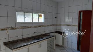 Casa Térrea com Piscina à Venda no Miragem