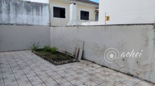 Casa Térrea com Piscina à Venda no Miragem