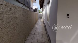 Casa Térrea com Piscina à Venda no Miragem