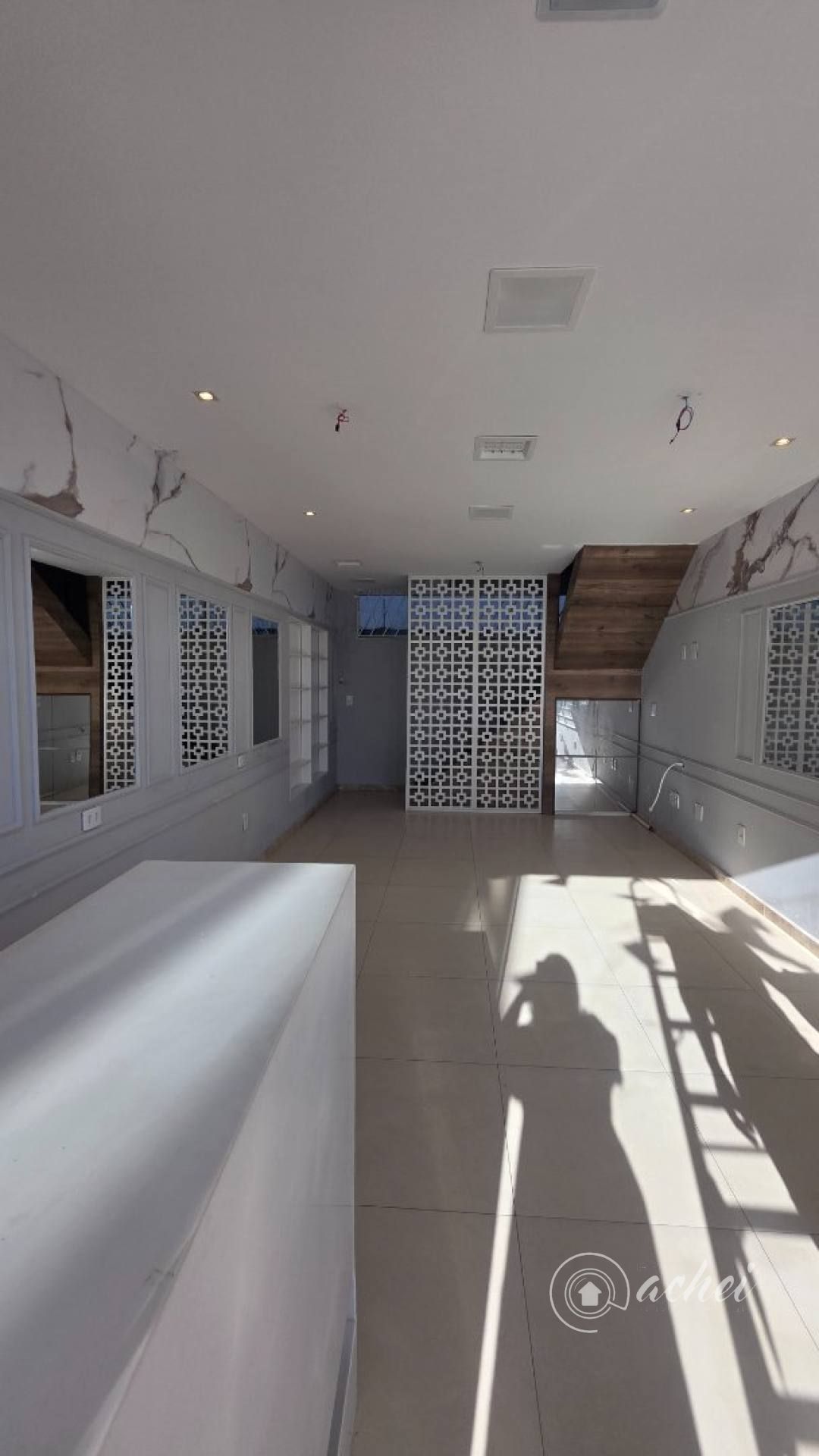 Loja/Sala  com mezanino