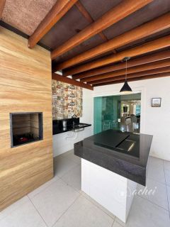 Casa 4/4 mobiliada para locação.