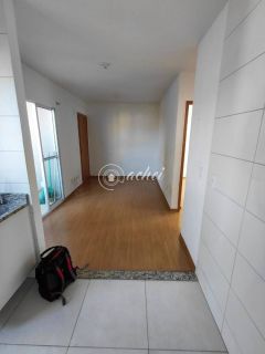 Apartamento à venda 2/4 nascente total