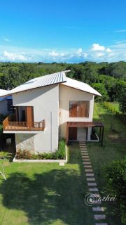 ALTO PADRÃO NA PRAIA DO FORTE – CASA 5 SUÍTES
