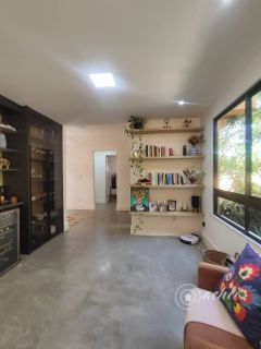CASA DUPLEX COM 4 SUÍTES, ENERGIA SOLAR E ÁREA GOURMET