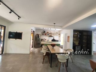 CASA DUPLEX COM 4 SUÍTES, ENERGIA SOLAR E ÁREA GOURMET