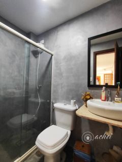 Casa Duplex em Buraquinho 3 suítes, póxima à Praia