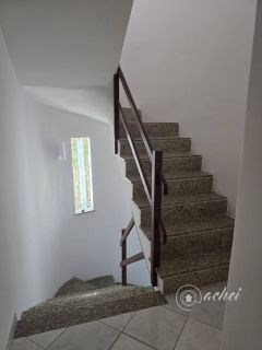 Casa Solta com 4 quartos mais 1 dependência completa no Miragem, Quintal Amplo e Sistema Solar