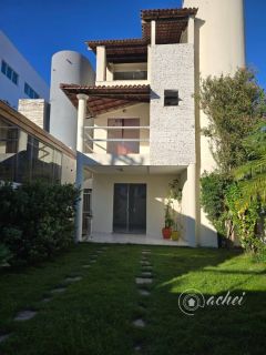 Casa Solta com 4 quartos mais 1 dependência completa no Miragem, Quintal Amplo e Sistema Solar