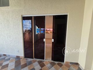 Casa Solta com 4 quartos mais 1 dependência completa no Miragem, Quintal Amplo e Sistema Solar
