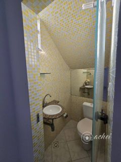 Casa Solta com 4 quartos mais 1 dependência completa no Miragem, Quintal Amplo e Sistema Solar