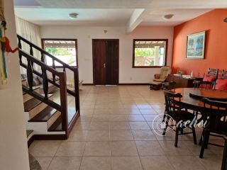 Casa em condomínio estrada do coco