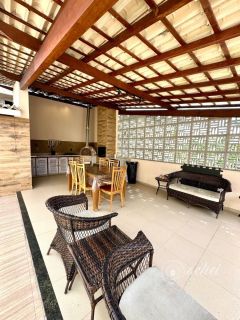 CASA DE ALTO PADRÃO À VENDA | PRISCILA DUTRA – LAURO DE FREITAS